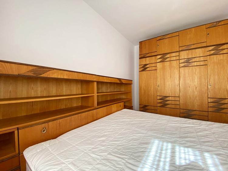 Apartament cu 4 camere decomandat în Vitan Mall