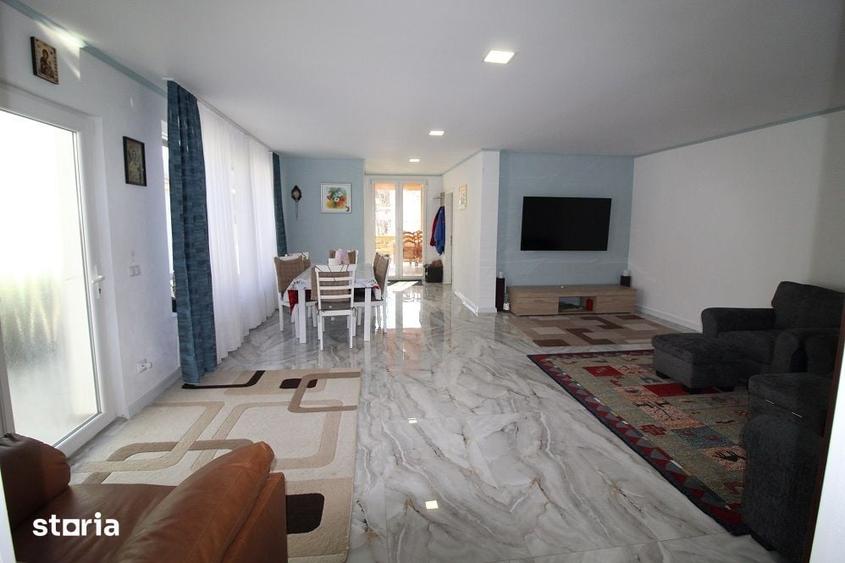 Casă cu 4 camere cu Teren 575 Mp în Hunedoara