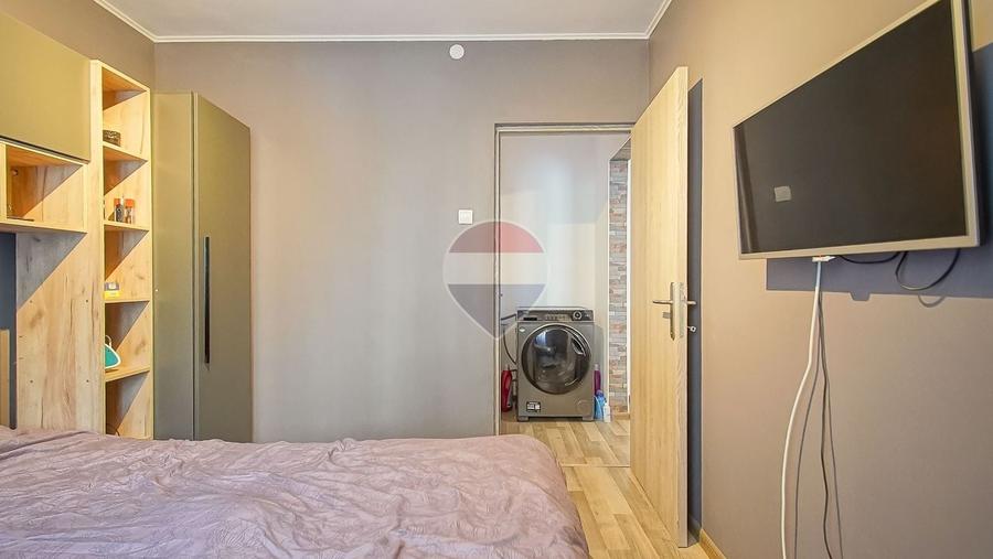 Apartament cu 2 camere semidecomandat în Florilor