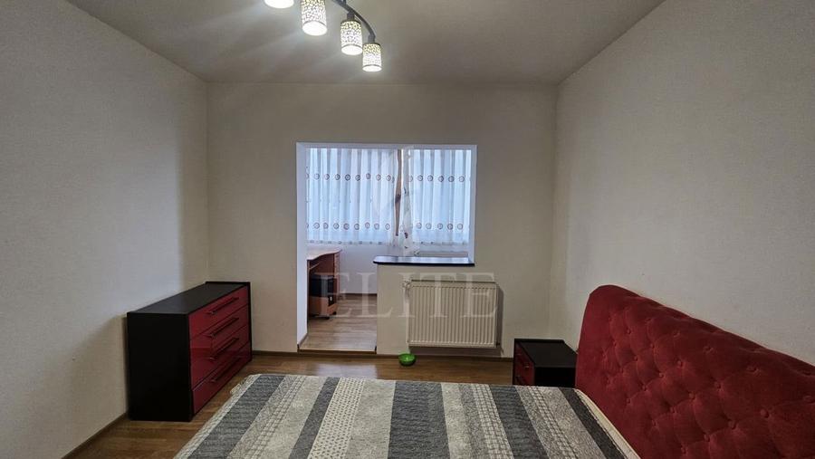 Apartament 3 camere în zona SALA SPORTURILOR - 11