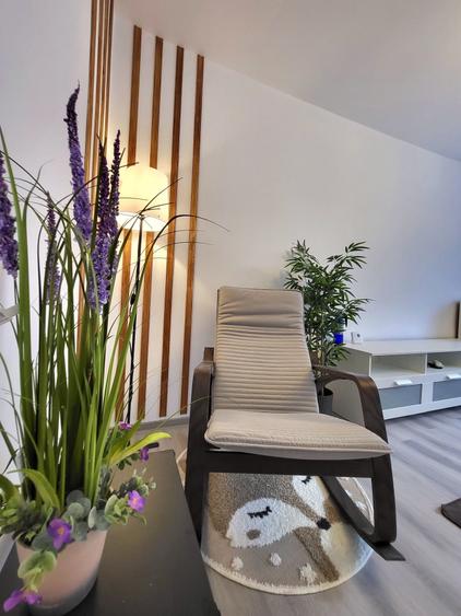 Apartament cu 3 camere decomandat în Sud