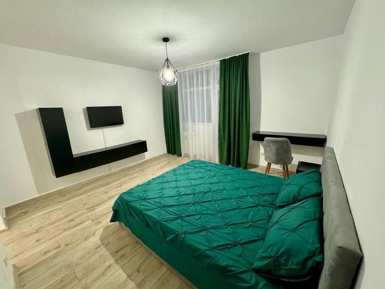 Apartament cu 2 camere semidecomandat în Radu Negru