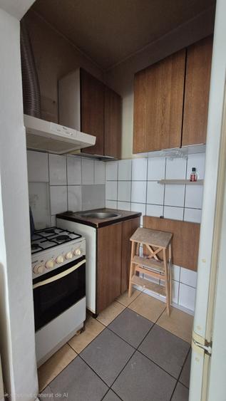 Garsonieră nedecomandată, mobilată în CET