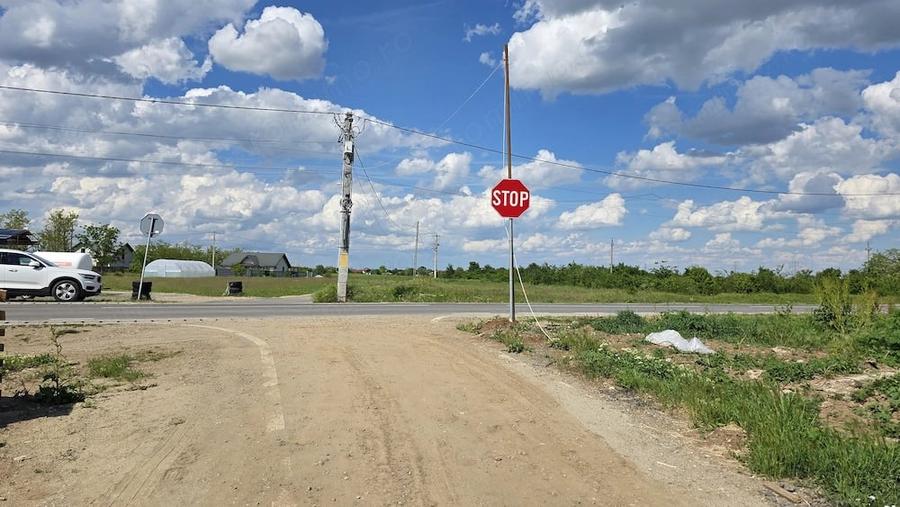 Teren intravilan construc?ii 9.600 mp Niculesti, Dambovita - 9