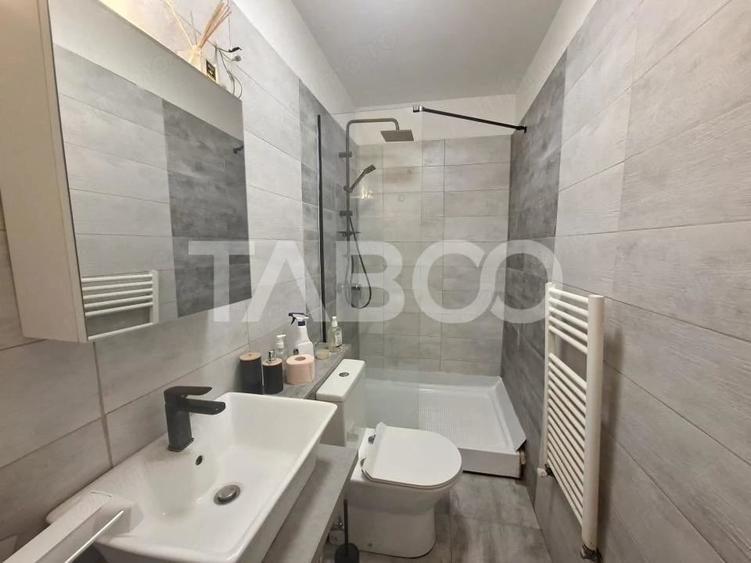 Apartament cu 2 camere decomandat în Ștrand