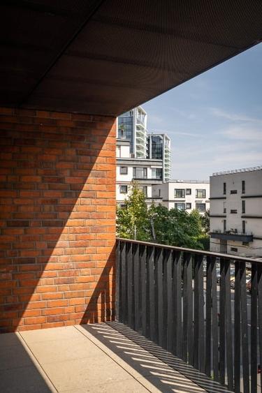Apartament cu 3 camere decomandat, mobilat în Floreasca