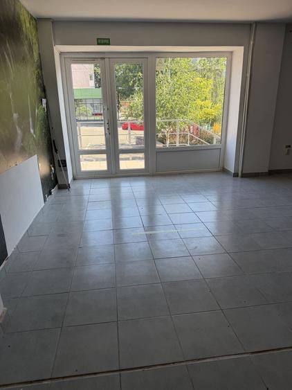 Spațiu comercial, de 72 mp, în Dallas