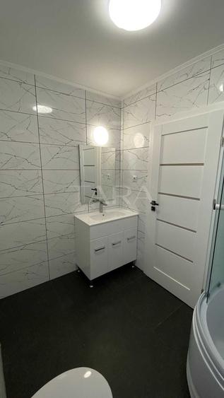 Apartament cu 3 camere semidecomandat în Florești