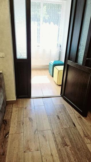 Se vinde apartament cu 2 camere/parter/boxa cu intare din balcon 10mp/mobilat complet/65000 - 2