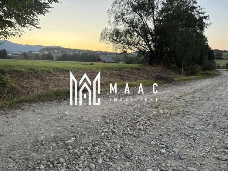 Teren Construcții intravilan de 1000 mp, în Sadu