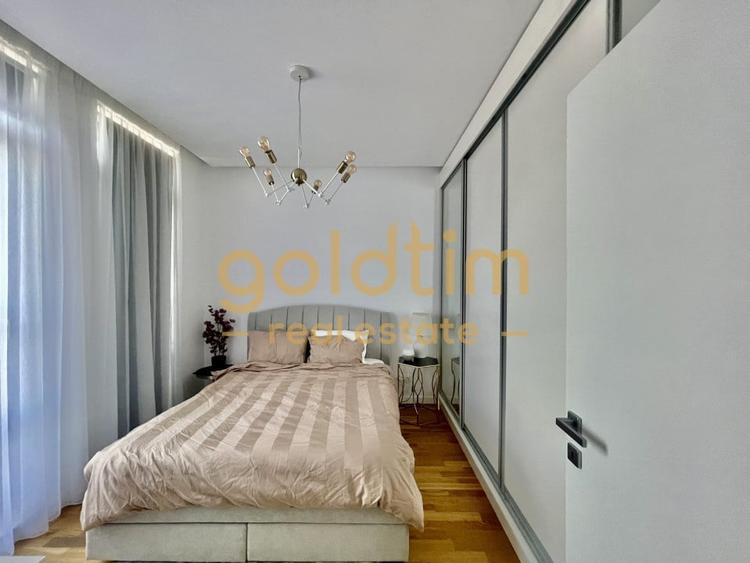 Apartament cu 4 camere decomandat în Aviației