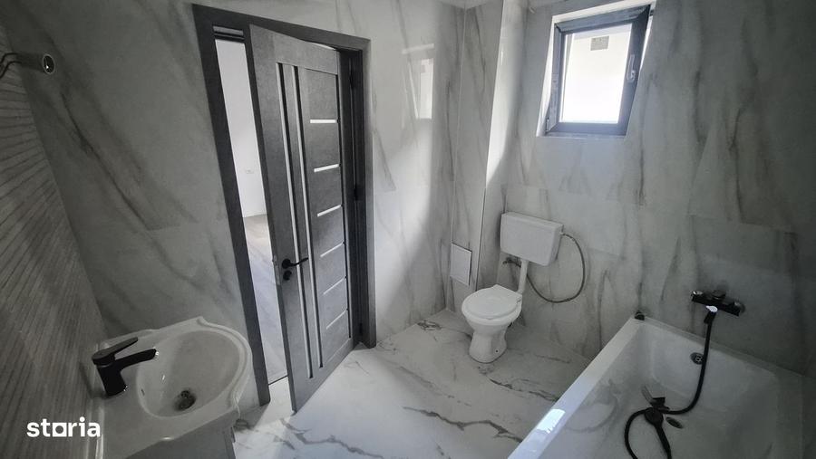 Casă cu 3 camere în Central