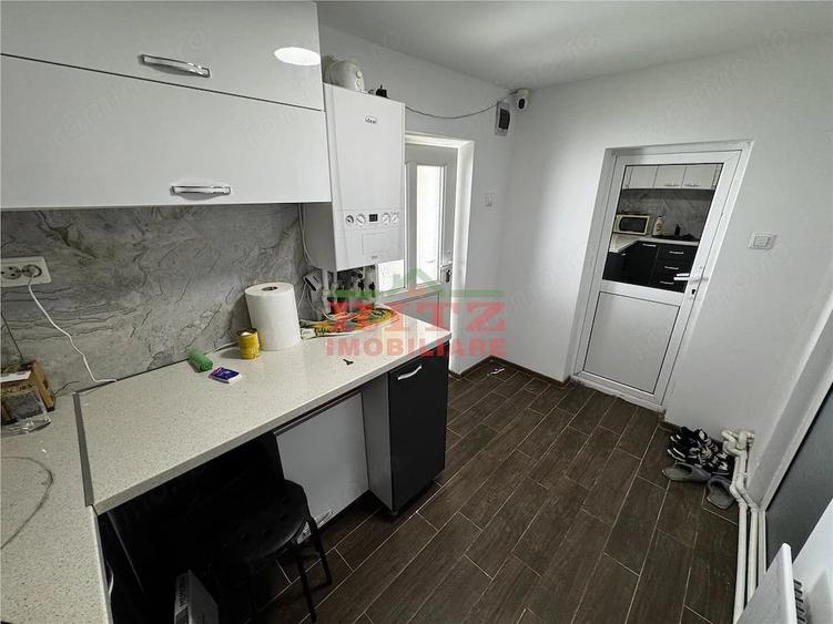 Casă cu Teren 272 Mp în Orașul de Jos
