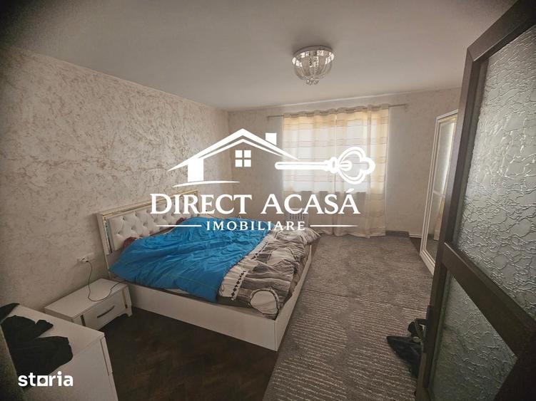 Casă cu 5 camere cu Teren 1100 Mp în Central