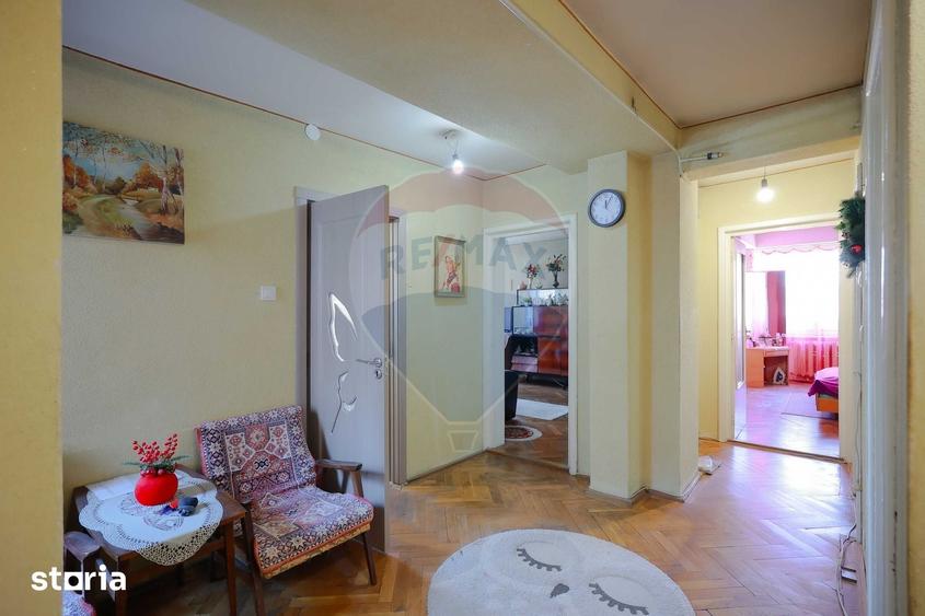 Apartament cu 3 camere în Ultracentral