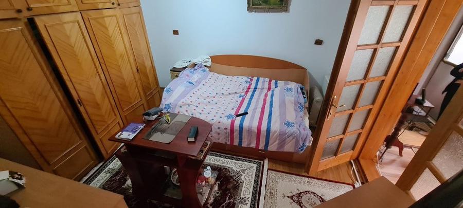 Casă cu 5 camere cu Teren 455 Mp în Central