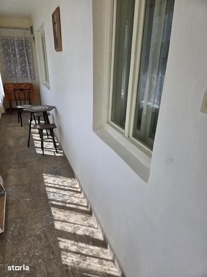 Casă cu 3 camere cu Teren 1769 Mp în Crăciunelu de Jos