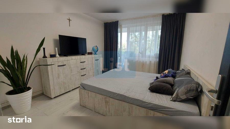 Apartament cu 4 camere - 1