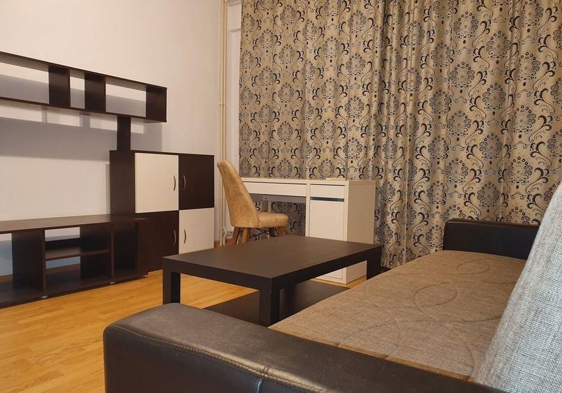 Apartament cu 2 camere decomandat în Drumul Taberei