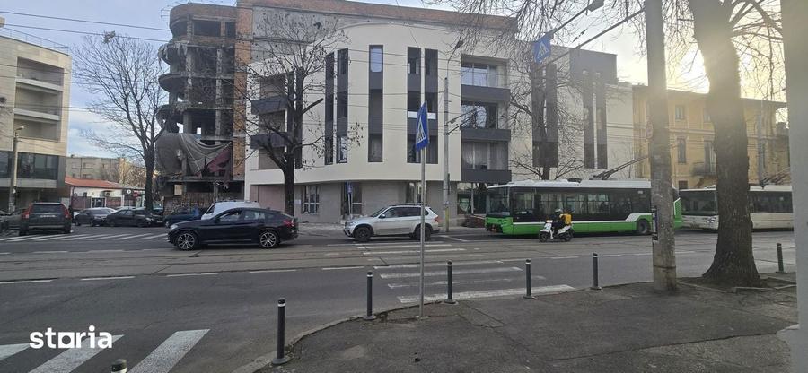Spațiu comercial, de 570 mp, în Ferdinand