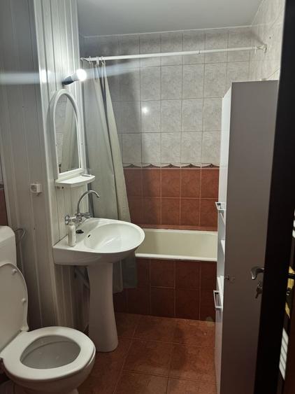 Apartament cu 2 camere semidecomandat în Bistrița