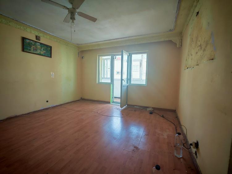 Oportunitate de renovare! 2 camere, 53 mp, etaj 3/4, loc de parcare - 8