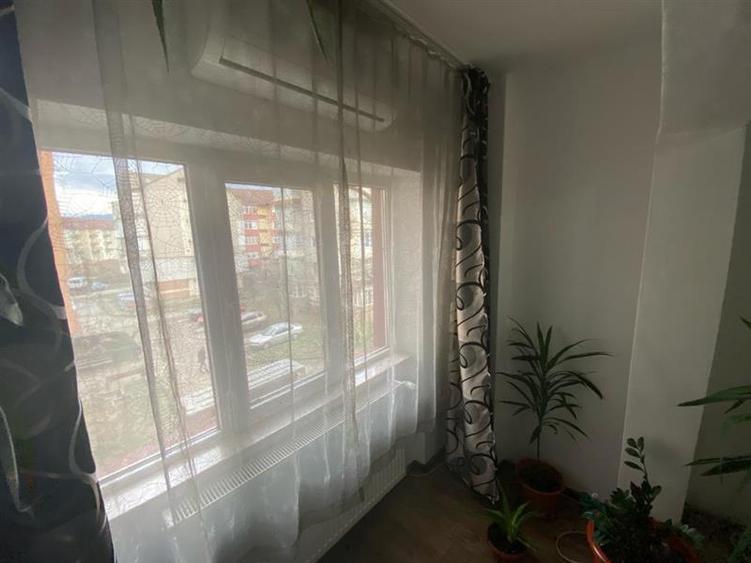 Apartament cu 2 camere decomandat, mobilat în Sud