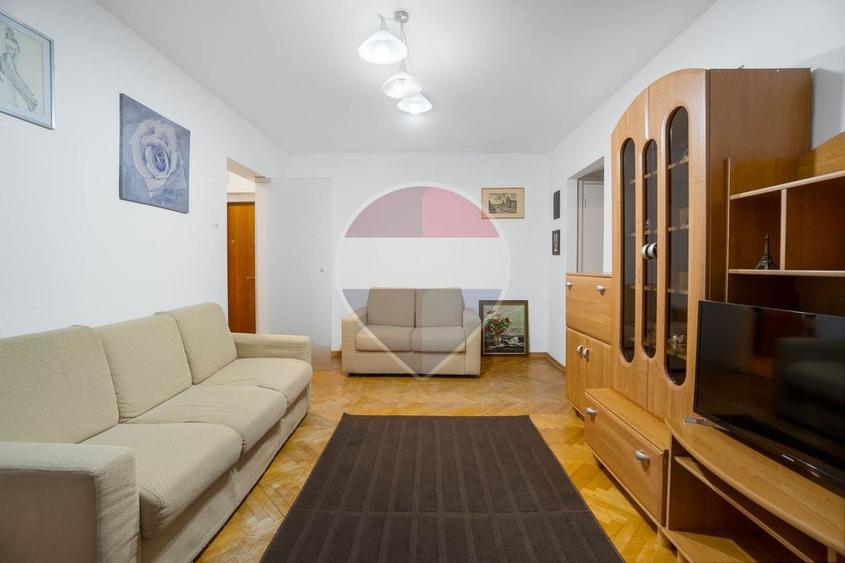 DE INCHIRIAT Apartament 2 camere B- dul Victoriei 4, etaj 2din7! - 3