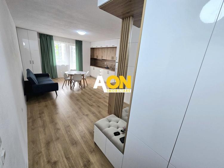 Apartament cu 2 camere semidecomandat, mobilat în Ampoi 3