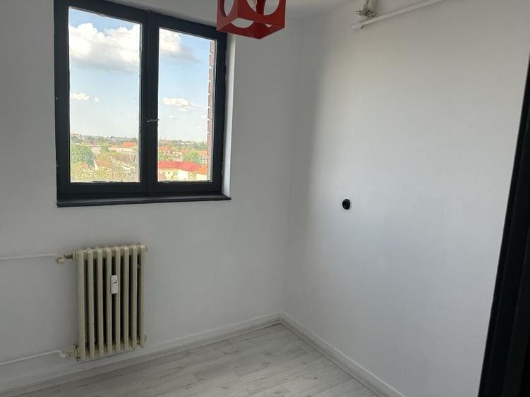 Apartament cu 2 camere decomandat în Podgoria