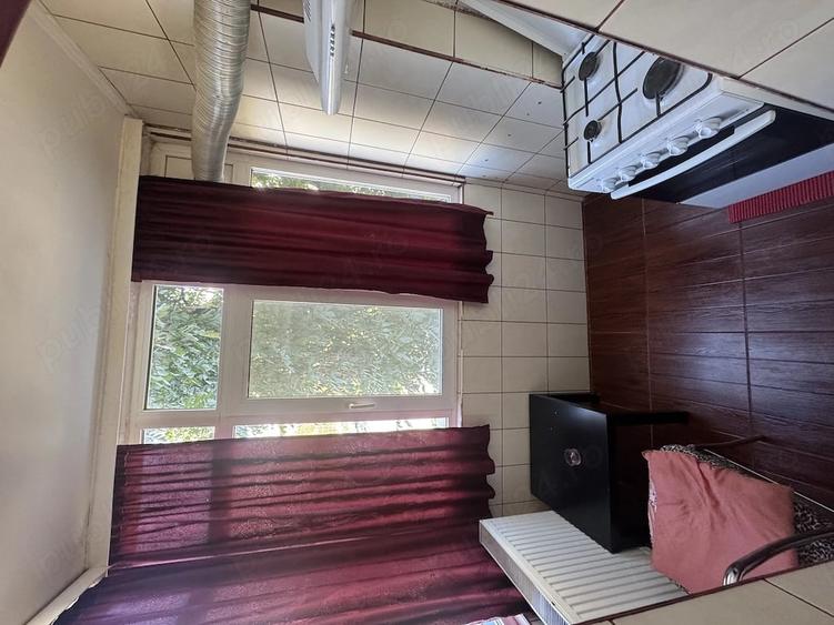 Apartament cu 3 camere decomandat în Mihai Bravu