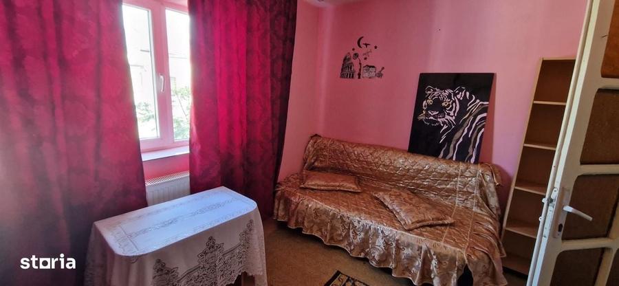Apartament cu 2 camere semidecomandat în Fălticeni