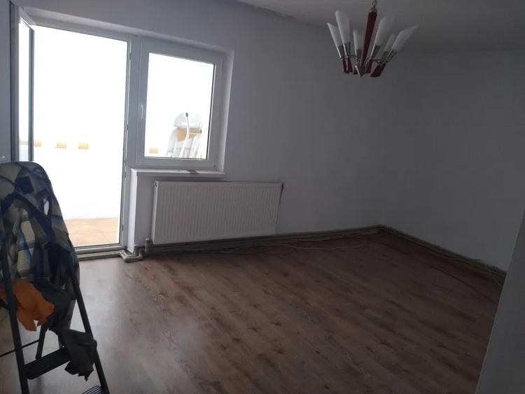 Apartament 2 camere, decomandat, 45mp, Bailesti - 2