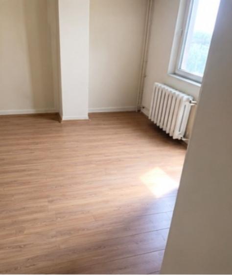 Apartament cu 3 camere decomandat în Centrul Civic