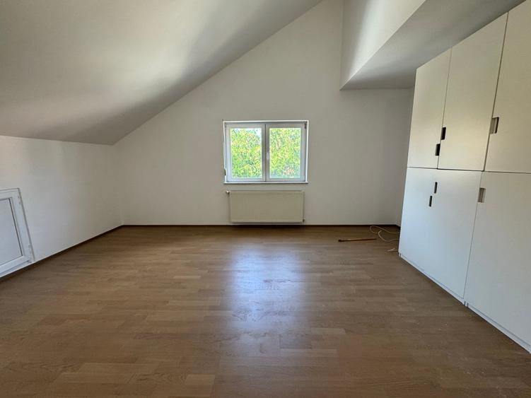 VILA P+1+M cu Piscina - Pipera 650mp Curte - 26