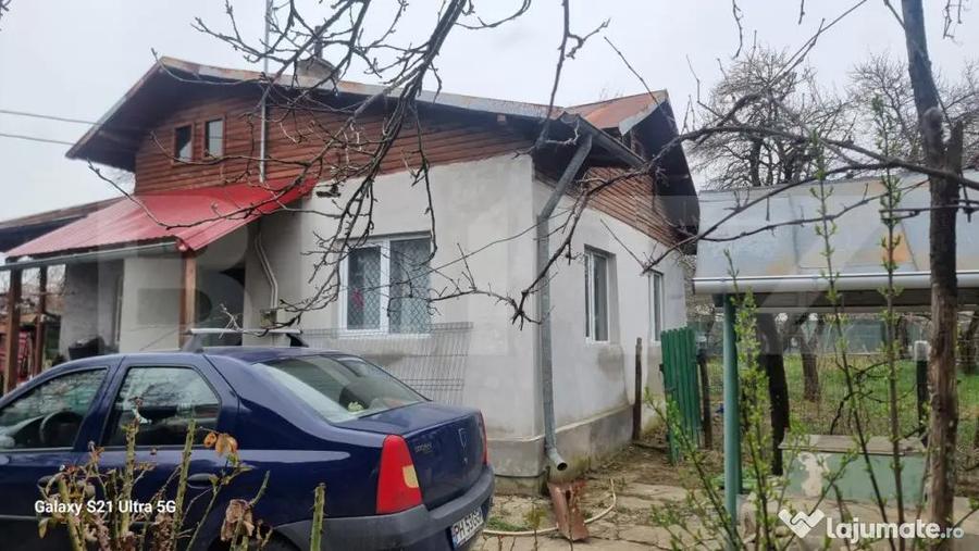 TEREN zona aer curat CASA si ANEXA - 3