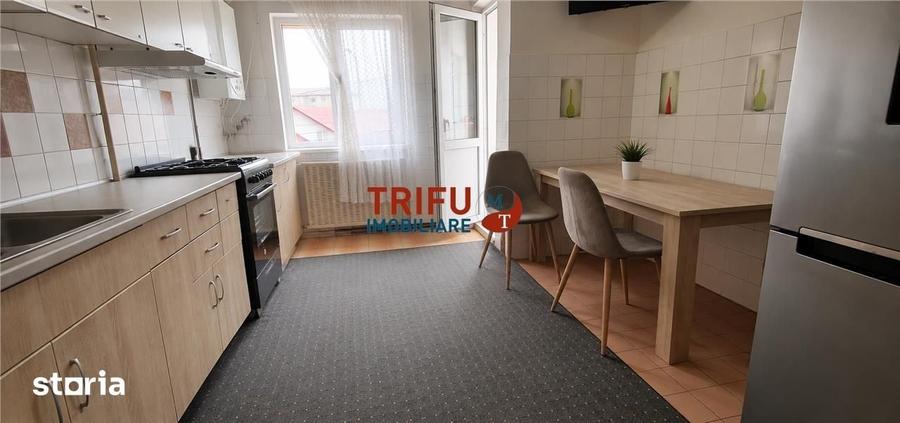 Apartament cu 2 camere decomandat în Tolstoi
