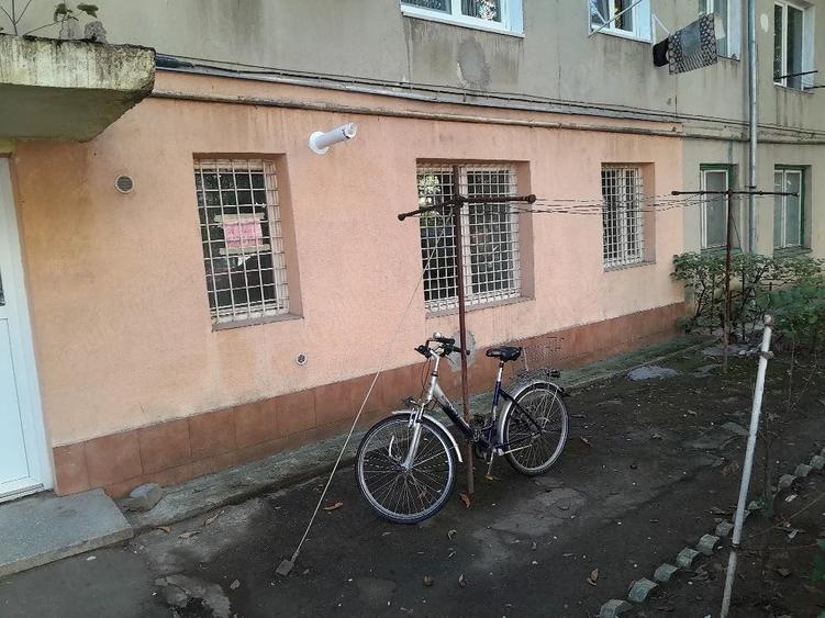 Apartament cu 2 camere semidecomandat în Micro 15