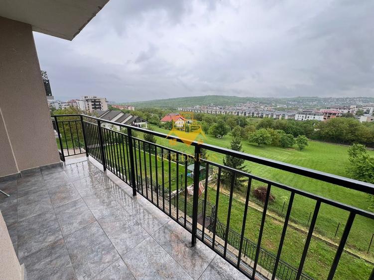 Apartament cu 3 camere decomandat, mobilat în Borhanci