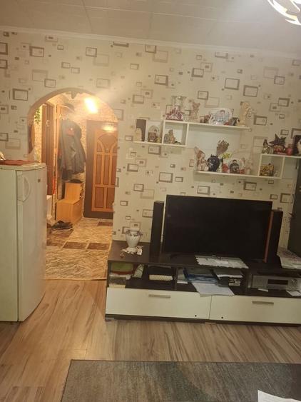 Vand apartament cu o camera 36 mp utili Otopeni str Ghioceilor - 4