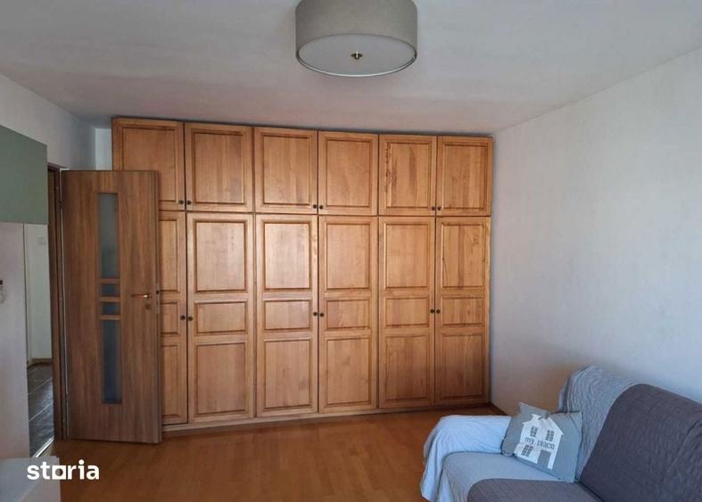 Apartament cu 4 camere, mobilat în Mărăști