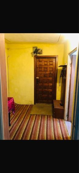 Apartament cu 3 camere nedecomandat în Central