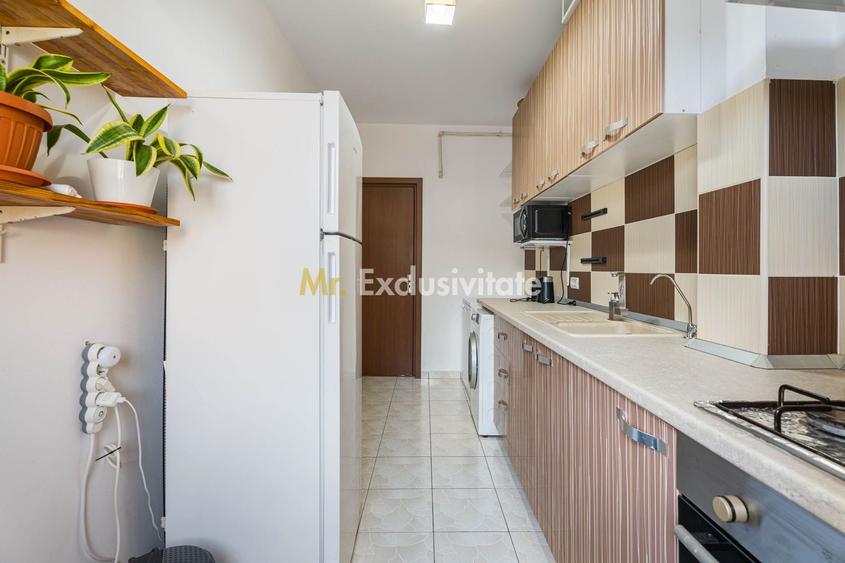 Apartament cu 3 camere decomandat, mobilat în Chiajna