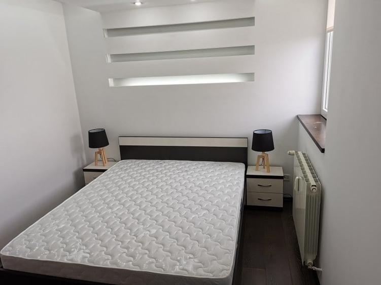 Apartament cu 2 camere semidecomandat în Bucur Obor