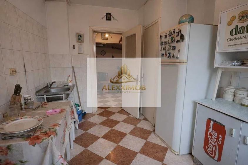Apartament de Vanzare - zona Obregia- Piata SUDULUI -64 MP - 3 CAMERE - 2