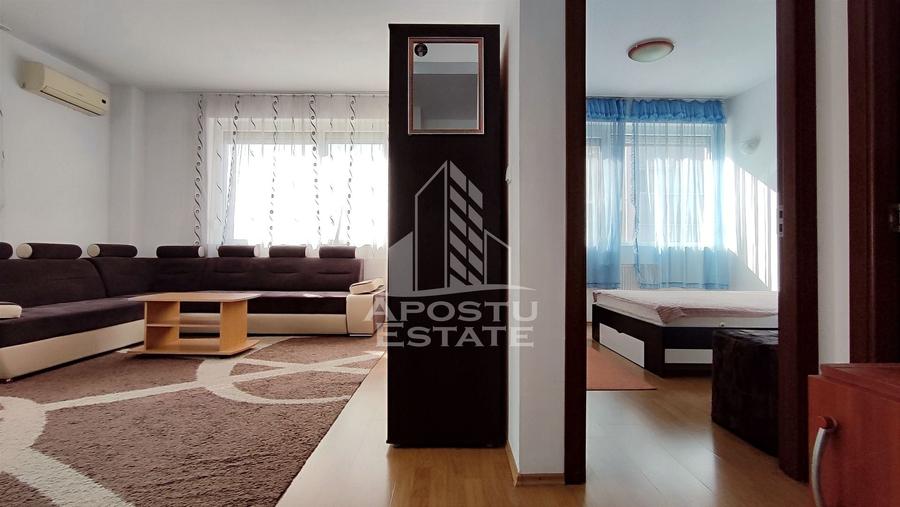 Apartament cu 2 camere semidecomandat, mobilat în UTA