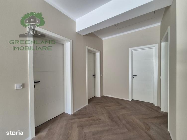 Casă cu 4 camere cu Teren 500 Mp în Tomești