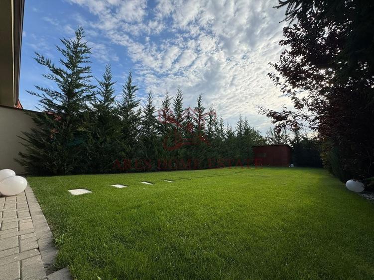 Duplex cu 5 camere cu Canalizare în Bogdăneștilor