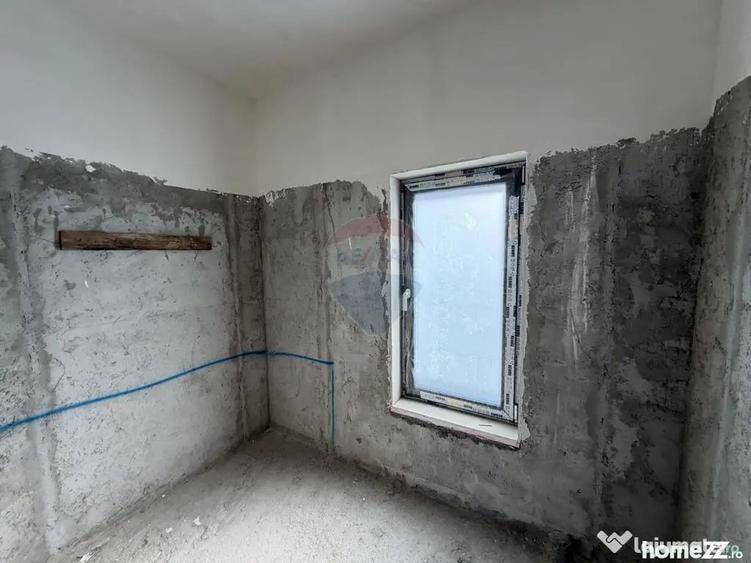 Casă cu 4 camere cu Teren 470 Mp în Câmpineanca