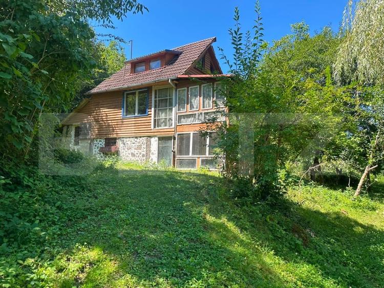 Casă individuală cu 3 camere cu Teren 3328 Mp în Hondol